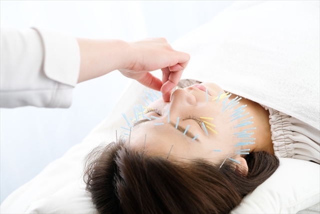 Facial Acupuncture in Nagoya | Natural Beauty & Relaxation at Yurumari